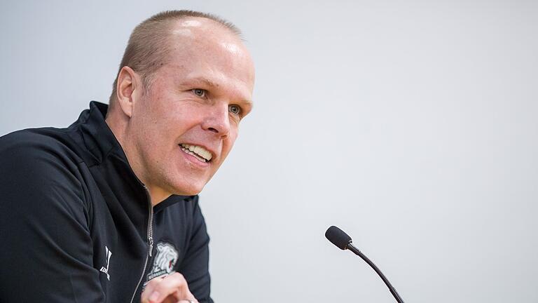 Ice-Tigers-Sportdirektor Stefan Ustorf       -  Nürnbergs Manager Ustorf ist für Playdowns in der DEL