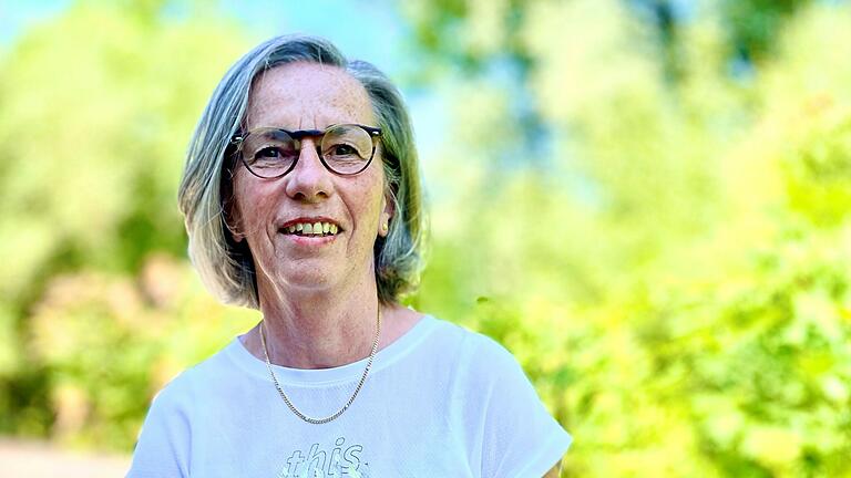 Für Waldbesitzerin Kreszentia Langen aus Arnshausen (Lkr. Bad Kissingen) hat Waldbesitz und dessen Pflege etwas mit naturnahem und nachhaltigem Leben zu tun. Für Waldbesitzerin Kreszentia Langen aus Arnshausen (Lkr. Bad Kissingen) hat Waldbesitz und dessen Pflege etwas mit naturnahem und nachhaltigem Leben zu tun.