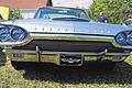 Hingucker: Beim 5. Young- und Oldtimertreffen beim Autohaus &bdquo;quattro michel&ldquo; blitzte und blinkte es, soweit das Auge reichte. Zum Staunen brachte die Schaulustigen unter anderem dieser Ford Thunderbird.