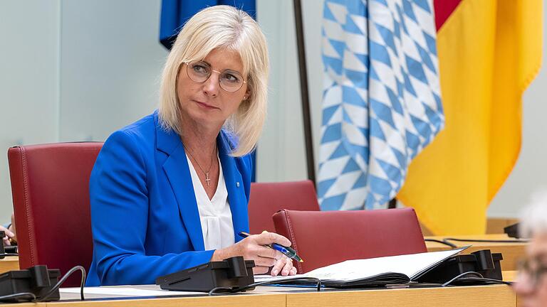 Mit drei Unterfranken: Das ist das neue bayerische Kabinett Mit drei Unterfranken: Das ist das neue bayerische Kabinett