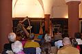 Das Harfen-Ensemble mit Viola Maria Karle und Franziska Amend mit ihrer Lehrerin Schona Mihalys-Marquardt beim Konzert zum Ladenschluss.