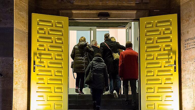 Die Kunsthalle Schweinfurt feiert 2019 ihren zehnten Geburtstag und bietet dabei ein beeindruckendes Ausstellungsprogramm. Die Kunsthalle Schweinfurt feiert 2019 ihren zehnten Geburtstag und bietet dabei ein beeindruckendes Ausstellungsprogramm.