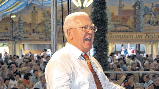 Überraschender Tod: Sony-Boy Papert, langjähriger Festwirt der Marktheidenfelder Laurenzi-Messe ist am Samstag mit 77 Jahren gestorben. Überraschender Tod: Sony-Boy Papert, langjähriger Festwirt der Marktheidenfelder Laurenzi-Messe ist am Samstag mit 77 Jahren gestorben.