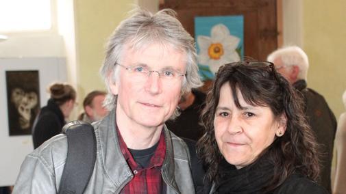 Jana-Marina Kaulbars-Rösner (rechts) hat die Kinderbücher „Pinky Flee“ von Andy Glandt (links) bebildert. Jana-Marina Kaulbars-Rösner (rechts) hat die Kinderbücher „Pinky Flee“ von Andy Glandt (links) bebildert.
