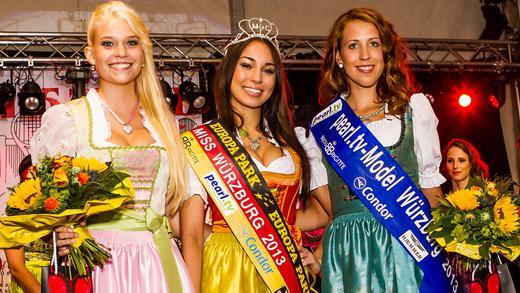 Miss Würzburg 2013       -  Wahl der Miss Würzburg im Juli 2013 - in der Mitte: Julia Wolff