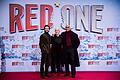 Weltpremiere des Films 'Red One – Alarmstufe Weihnachten'       -  Chris Evans (l-r), J.K. Simmons und Dwayne Johnson auf dem Roten Teppich zur Weltpremiere des Films &bdquo;Red One – Alarmstufe Weihnachten&rdquo;.