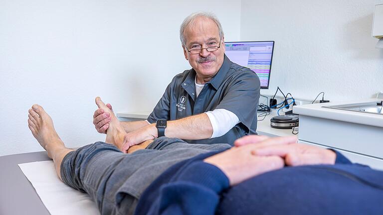 Der Vorgänger: Thomas Börner arbeitet weiter einen Tag pro Woche in der Praxis mit. Der Vorgänger: Thomas Börner arbeitet weiter einen Tag pro Woche in der Praxis mit.