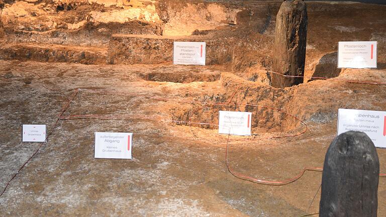 Ein Blick auf eine der beiden für das Museum aufbereiteten archäologischen Grabungsstätten in Mönchsondheim. Ein Blick auf eine der beiden für das Museum aufbereiteten archäologischen Grabungsstätten in Mönchsondheim.