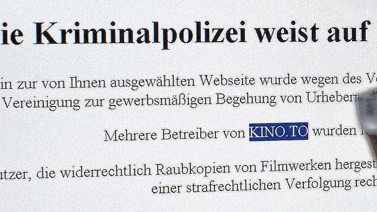 Achtung illegal! Die Internetseite von Kino.to mit Warnhinweis (Archivfoto von 2011).