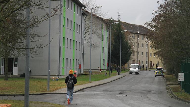 Blick auf&nbsp; eine Gemeinschaftsunterkunft in Kitzingen.