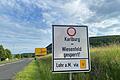 Sperrung der Staatsstraße Karlstadt-Lohr zwischen Karlburg und Wiesenfeld wegen des Baus der Umgehung Wiesenfeld.