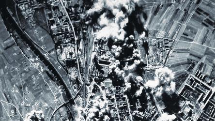 Der Blick von oben: Zweiter Angriff am 14. Oktober 1943.