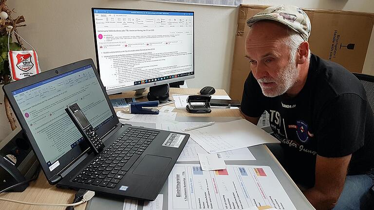 Macht sich stets Gedanken über die Entwicklung der Tischtennis-Bundesliga: Andy Albert, Manager des TSV Bad Königshofen. Macht sich stets Gedanken über die Entwicklung der Tischtennis-Bundesliga: Andy Albert, Manager des TSV Bad Königshofen.