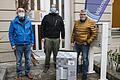 Bei der Spendenübergabe (von rechts): Dirk Herrlein (Herrlein Sanitär-Heizung),&nbsp; Christian Urban (Wärmestube) und Bernhard Christof (Förderverein Wärmestube).