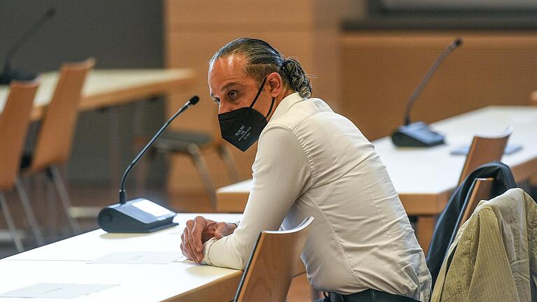 An vielen Verhandlungstagen im Prozess um die Messerattacke nahm Rabiei teil. An vielen Verhandlungstagen im Prozess um die Messerattacke nahm Rabiei teil.