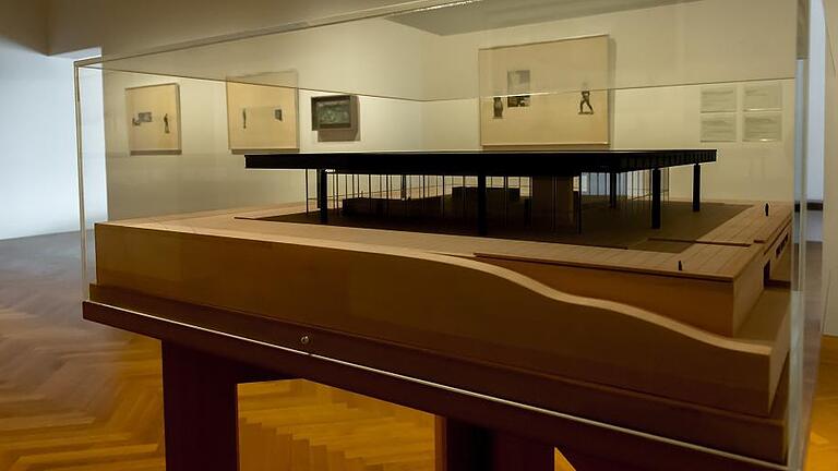 Lichtdurchflutet und mit weitem Blick auf die Landschaft: Mies van der Rohes Entwurf für das Schäfer-Museum in Schweinfurt.