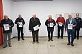 Ehrungen für 70, 60 und 55 Jahre bei der Feuerwehr Wildflecken gab es für: (von links) Heinrich Gundelach, Ottmar Bohn, Walter Höhl, Erich Schmidt, Otto Kirchner und Walter Gutmann. Kommandant Georg Helfrich gratulierte. Fotos: Marion Eckert       -  Ehrungen für 70, 60 und 55 Jahre bei der Feuerwehr Wildflecken gab es für: (von links) Heinrich Gundelach, Ottmar Bohn, Walter Höhl, Erich Schmidt, Otto Kirchner und Walter Gutmann. Kommandant Georg Helfrich gratulierte. Fotos: Marion Eckert