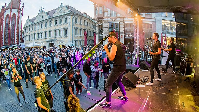 Viel los auf Bühnen und in der ganzen Stadt: Das Stadtfest (Foto von 2018) wird im September wieder stattfinden.&nbsp;