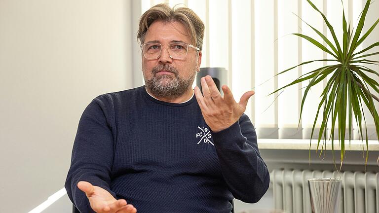 Hat Ideen, wie der FC Schweinfurt 05 selbst große Teile des Stadion-Ausbaus stemmen könnte: Geschäftsführer Markus Wolf Hat Ideen, wie der FC Schweinfurt 05 selbst große Teile des Stadion-Ausbaus stemmen könnte: Geschäftsführer Markus Wolf
