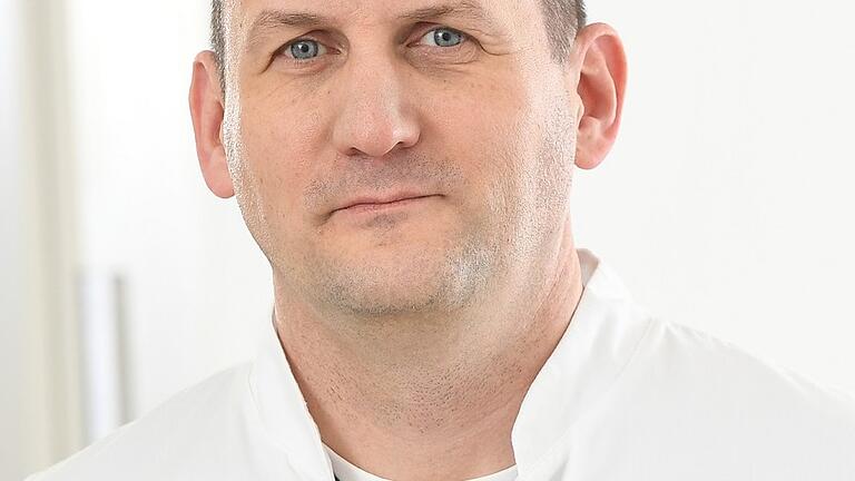 Dr. Michael Schneider, Chefarzt der Zentralen Notaufnahme am RHÖN-KLINIKUM Campus Bad Neustadt Dr. Michael Schneider, Chefarzt der Zentralen Notaufnahme am RHÖN-KLINIKUM Campus Bad Neustadt