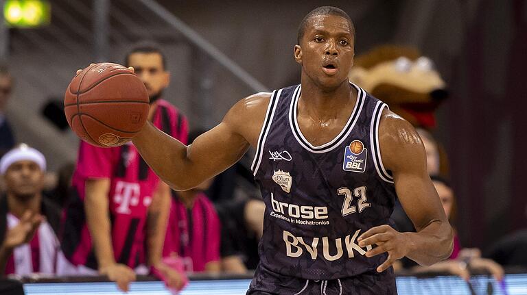 Cameron Wells: ''Ich bleibe beim Team, und dann werden wir in den nächsten Tagen und Wochen sehen, was passiert.' Cameron Wells: ''Ich bleibe beim Team, und dann werden wir in den nächsten Tagen und Wochen sehen, was passiert.'