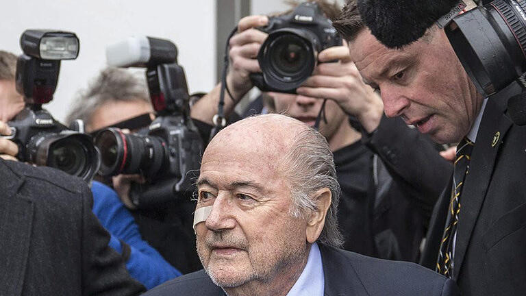 Sperre       -  Die sportpolitische Laufbahn von Blatter dürfte mit dieser Entscheidung beendet sein. Foto: Patrick B. Kraemer