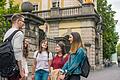 Studierende an der FHWS in Würzburg (Archivbild): Trotz aller digitalen Alternativen hoffen die meisten auf eine baldige Rückkehr zum Präsenz-Studium.