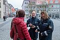 Andrea Lehmann und Leo Schmitt gehören der längst uniformierten Sicherheitswacht fünf und acht Jahre an. Sie sind auch Ratgeber, wie das hier am Freitag auf dem Marktplatz gefragt war. Bald bekommen sie neue Kollegen.