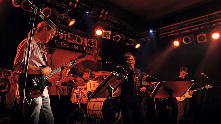 Medici Twin Tub spielt live in Sulzheim Medici Twin Tub spielt live in Sulzheim