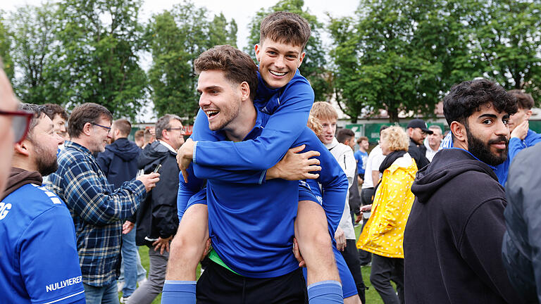 HMB Media/ Julien Becker       -  Würzburger FV – TSV Großbardorf, Bayernliga-Relegation 2023/24, 2. Runde, Rückspiel