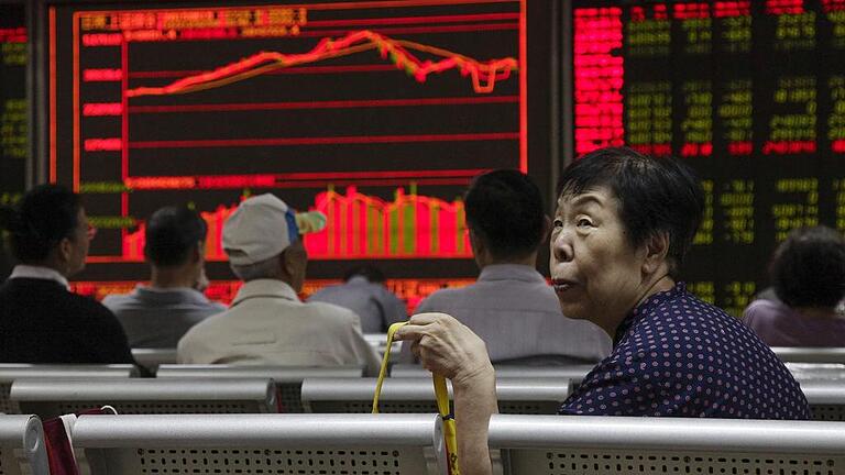 China stock market       -  Schlechte Stimmung: Asiens Börsen kommen ins Rutschen. Auch deutsche Exporteure haben zu leiden, wenn China nicht umsteuert.