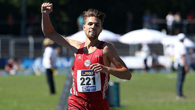 Patrick Karl wurde bei der deutschen Meisterschaft in Berlin Dritter über 3000 Meter Hindernis.