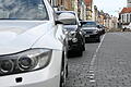 Parken in der Maximilianstraße       -  So sah es vor Einführung der Fußgängerzone in der Maximilianstraße aus: Es gab Parkplätze. Der Handel fordert, dass nach dem Aus des Verkehrsversuchs die Parkplätze zurückkehren.