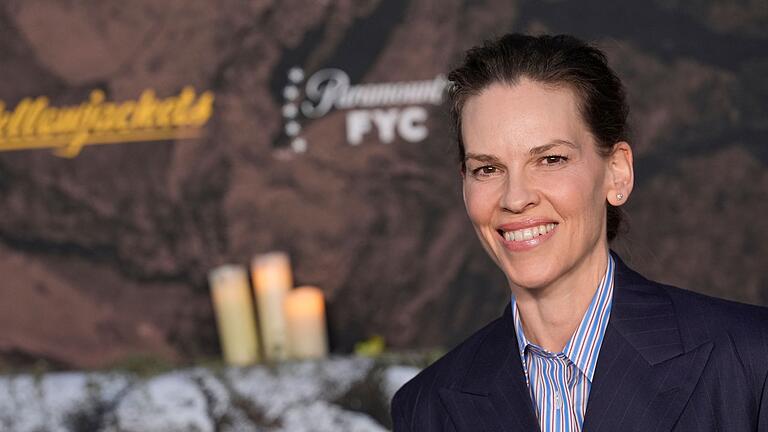 Hilary Swank - US-Schauspielerin Hilary Swank ist froh, dass sie die Möglichkeit hatte, Eizellen einfrieren zu lassen und auf diese Weise erst später Kinder zu bekommen. (Archiv-Bild) Hilary Swank - US-Schauspielerin Hilary Swank ist froh, dass sie die Möglichkeit hatte, Eizellen einfrieren zu lassen und auf diese Weise erst später Kinder zu bekommen. (Archiv-Bild)