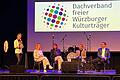 Bei der Podiumsdiskussion zum Thema Kultur in Würzburg waren sich (sitzend, von links)&nbsp;Judith Roth-Jörg (CSU),&nbsp;Claudia Stamm (parteilos), Eva von Vietinghoff-Scheel (SPD)&nbsp; und Martin Heilig (Die Grünen) in vielen Punkten einig.