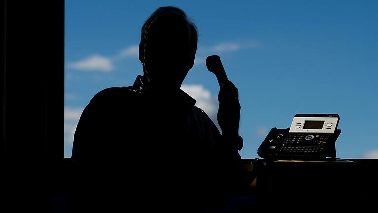 Symbolfoto Telefonbetrüger. Symbolfoto Telefonbetrüger.