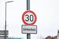 Rund 490 Kommunen in Deutschland beteiligen sich an der Initiative für mehr Entscheidungsfreiheit bei der Einführung von Tempo 30. Auch Städte und Gemeinden aus Unterfranken sind dabei.