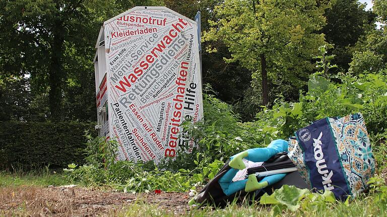 Ein Großteil des Abfalls wurde zwischenzeitlich entfernt. Doch es gibt schon einen neuen, kleineren Haufen.