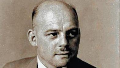 Anders als etwa Bormann oder Speer ist er kaum ins öffentliche Bewusstsein gedrungen, obwohl er zu den Hauptkriegsverbrechern zählt und nach den Nürnberger Prozessen hingerichtet wurde: Fritz Sauckel.