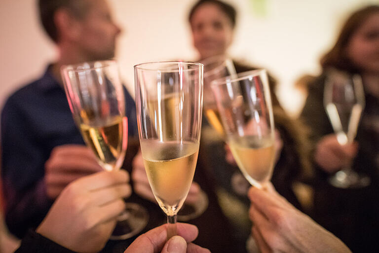 Alkoholfreier Wein und Secco aus Franken: Welche Winzer das jetzt anbieten und warum