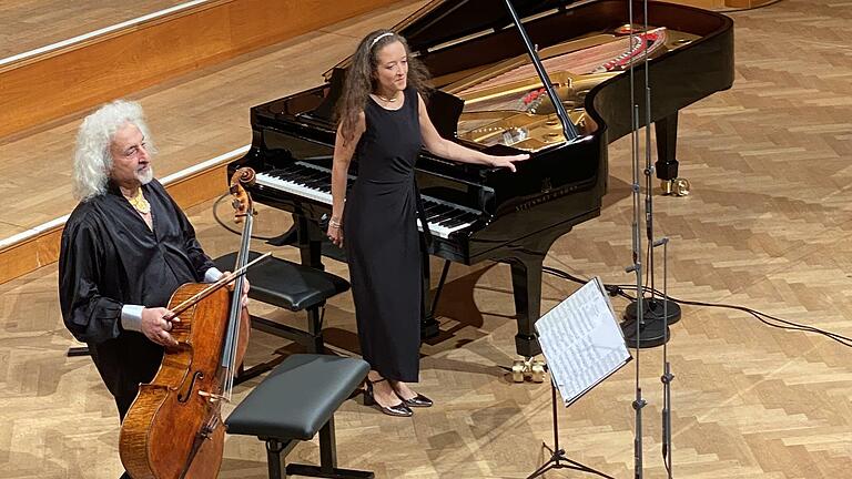 Der Cellist Mischa Maisky und seine Tochter, die Pianistin Lily Maisky, die beim Kissinger Sommer ihr Debüt gab.       -  Der Cellist Mischa Maisky und seine Tochter, die Pianistin Lily Maisky, die beim Kissinger Sommer ihr Debüt gab.