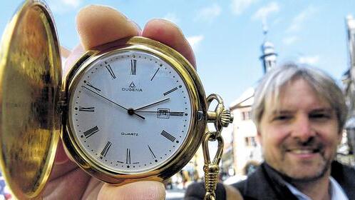 Das Ticken der inneren Uhr: Bad Kissingens Wirtschaftsförderer Michael Wieden hat das Thema Chrono-Biologie in den Mittelpunkt seiner Arbeit gestellt.FOTO Anja Vorndran