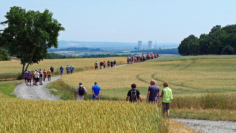 Die Seniorenwanderung des DJK-Diözesanverbands Würzburg im Kreisverband Werntal rund um Binsbach.