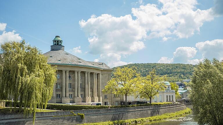 Auch der Regentenbau ist Teil der Führung.       -  Auch der Regentenbau ist Teil der Führung.