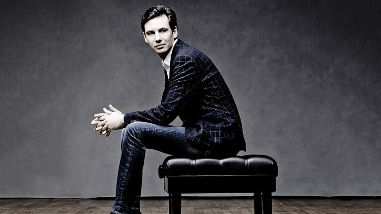 Pianist Martin Stadtfeld. Pianist Martin Stadtfeld.