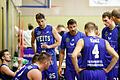 Trainer Christian Gabold (Mitte) und die Regionalliga-Basketballer der TG Sprintis Veitshöchheim (Archivfoto) werfen ihrem Viertelfinal-Play-off-Gegner Vilsbiburg nicht nur unsportliches Verhalten vor, sondern wundern sich auch über Vorgänge abseits des Spielfeldes.