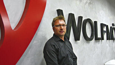 Markus Wolf unterstützt eine Vielzahl unterfränkischer Sportvereine. Foto oliver Schikora Markus Wolf unterstützt eine Vielzahl unterfränkischer Sportvereine. Foto oliver Schikora