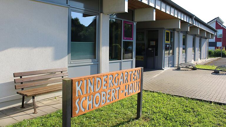 Einige Projekte hat die Stadt Ostheim in den kommenden Jahren auch finanziell zu stemmen. Unter anderem die Sanierung und Erweiterung der Kindertagesstätte 'Schobert-Haus'. Einige Projekte hat die Stadt Ostheim in den kommenden Jahren auch finanziell zu stemmen. Unter anderem die Sanierung und Erweiterung der Kindertagesstätte 'Schobert-Haus'.
