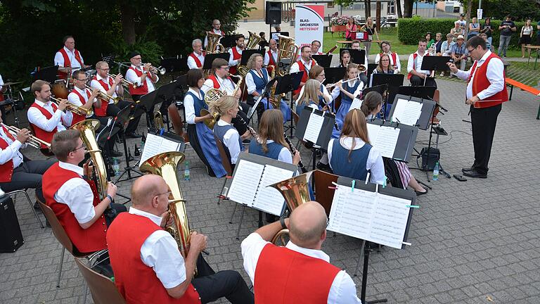 Blasorchester Hettstadt: Abwechslungsreiche Stücke mit Gesang gehören zum Markenzeichen des Musikvereins.