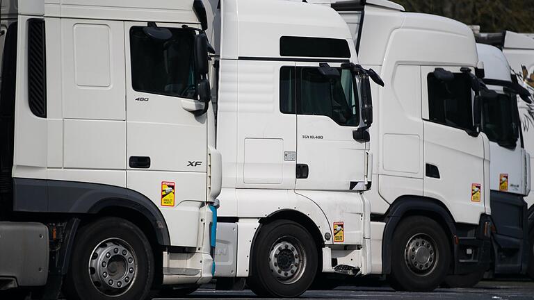 Speditionen und Logistik in Schweinfurt stehen wegen der steigenden Spritpreise unter Druck.